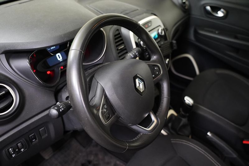 Renault Captur - fotka 13 z 23
