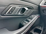 BMW Řada 3 (2020) Com. 318d 110kW Sport! - náhled 38