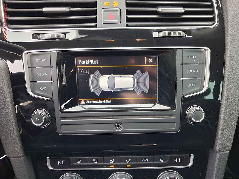 Volkswagen Golf (2014) 1.2 TSi, CUP, +alu kola - fotka 15 z 16