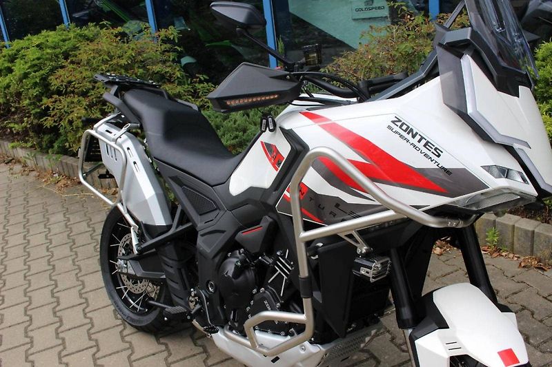 Zontes (2025) FRONTIER 703 SUPER ADVENTURE 2 - fotka 2 z 8