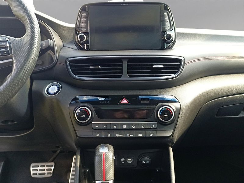 Hyundai Tucson (2019) N-Line 2.0 CRDi 136kw 8A/T 4x4 - fotka 13 z 30