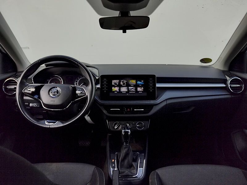 Škoda Fabia (2023) Ambition 1,0 tsi 81 Kw DSG - fotka 5 z 34
