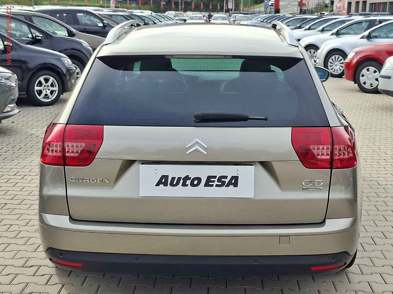 Citroën C5 (2010) 2.0 HDi, 2.maj,ČR, STK4/28 - fotka 5 z 21