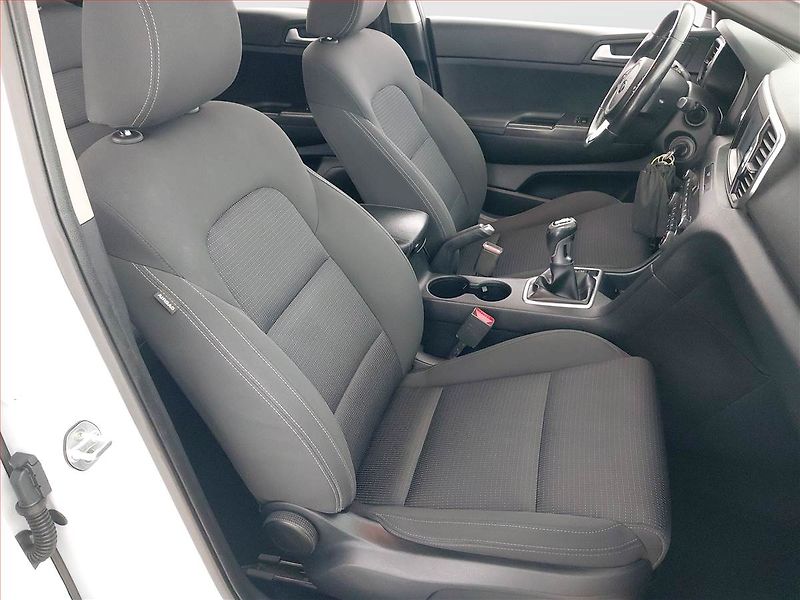 Kia Sportage (2018) Exclusive 1.7 CRDi, Serv.kniha - fotka 10 z 21