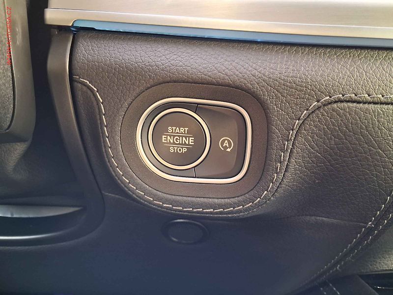 Mercedes-Benz GLS (2024) 3.0d 450d 4Matic, TZ, 360 - fotka 39 z 44