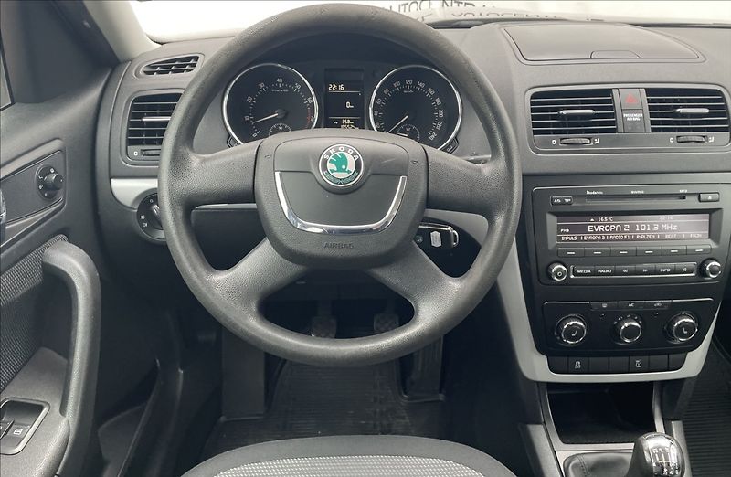 Škoda Yeti 1,2 TSi,77kW,serv.kn.,Po servi - fotka 12 z 20
