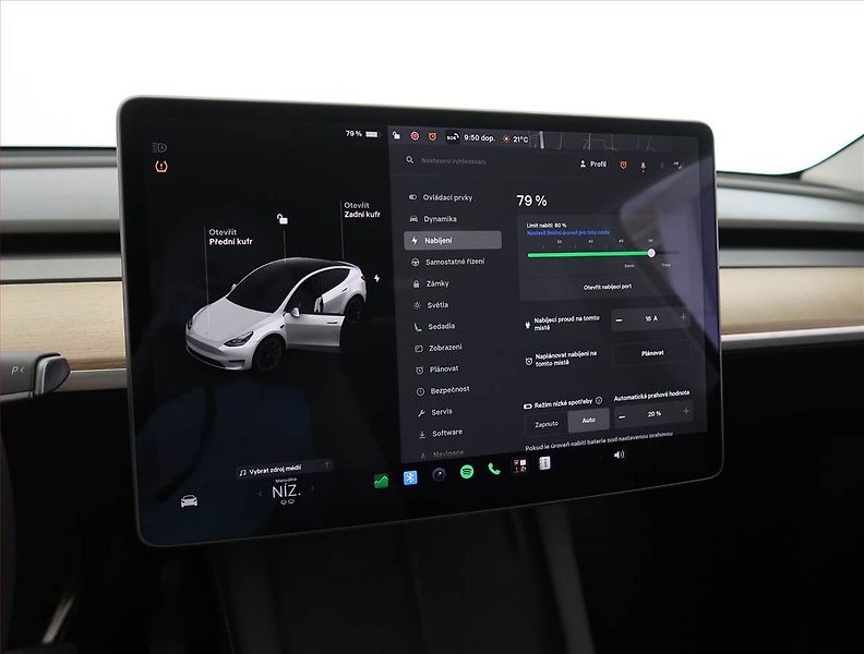 Tesla Model Y (2021) Long Range AWD 75kWh, SoH 91% - fotka 21 z 33