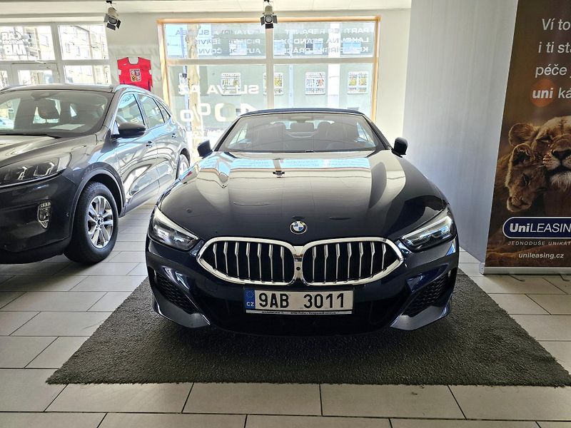 BMW Řada 8 840i xD cabrio 1.maj, CZ - fotka 5 z 26