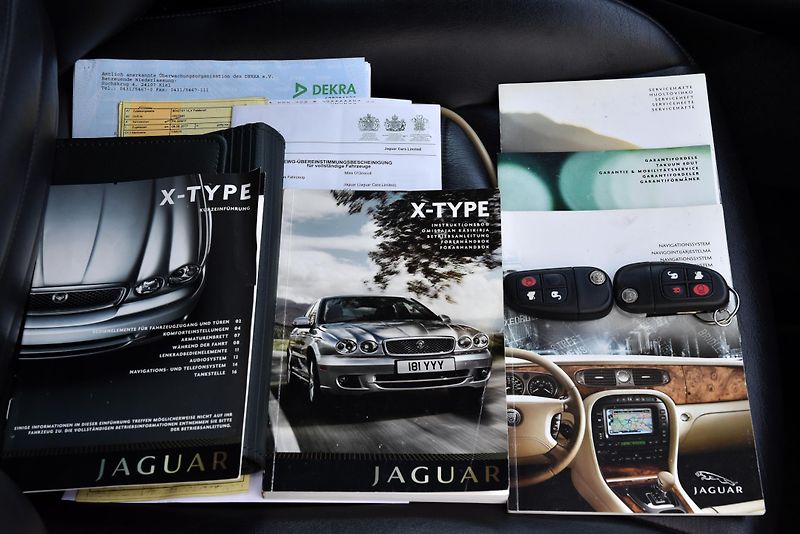 Jaguar X-Type 2.5 V6 AWD EXECUTIVE LIMITED - fotka 48 z 51
