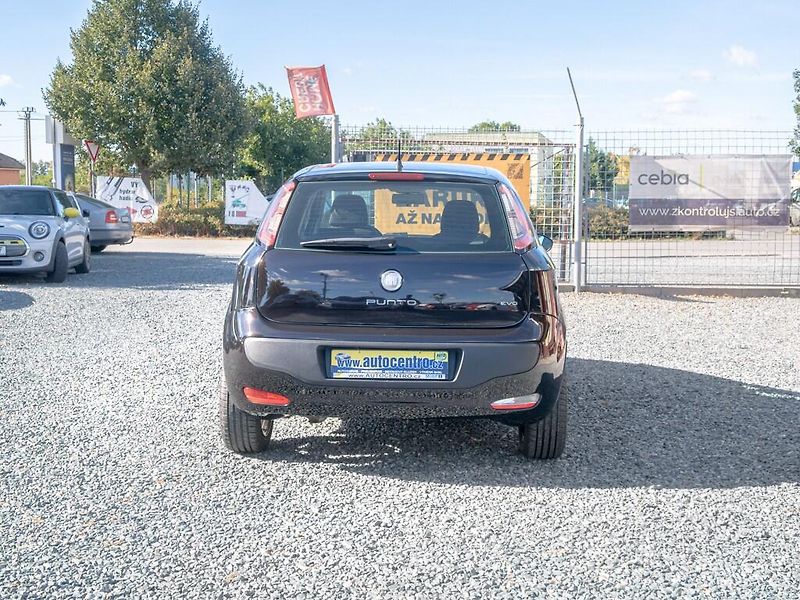 Fiat Punto Evo (2011) 1.4i 55KW – PO VELKÉ SERVISU - fotka 6 z 39