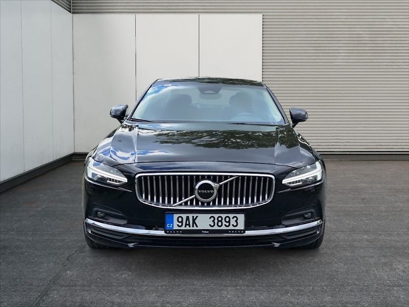 Volvo S90 2,0 B5 Plus Bright AT - fotka 3 z 11
