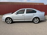 Škoda Octavia 1,6 TDi KLIMA ROZVODY SERVIS - náhled 3