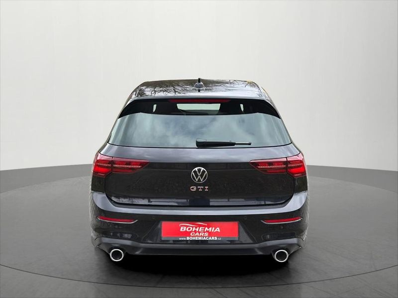 Volkswagen Golf 2,0 TSi GTI ČR DPH ZÁRUKA - fotka 6 z 14