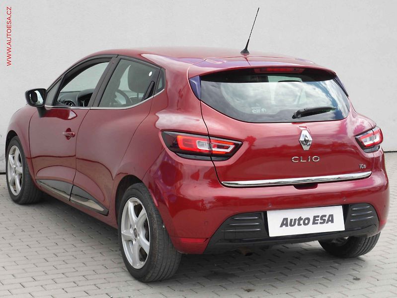 Renault Clio (2016) 0.9TCe, Navi, LED - fotka 6 z 21