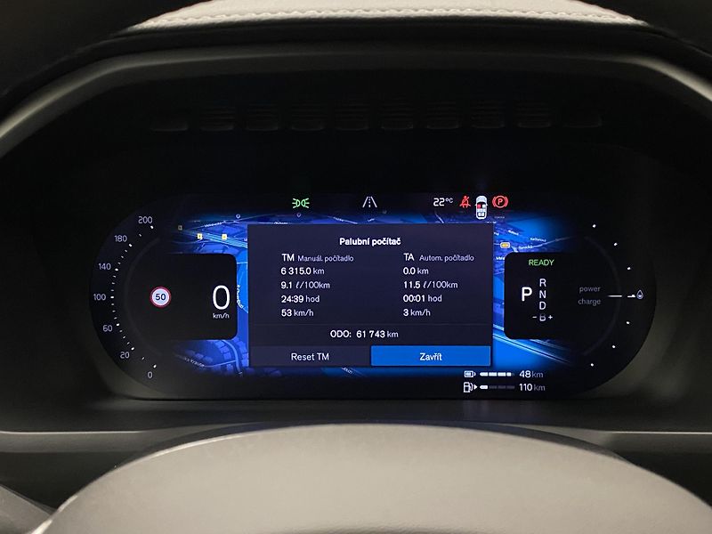 Volvo XC90 T8 AWD PLUG-IN ULTIMATE BRIGHT - fotka 26 z 72