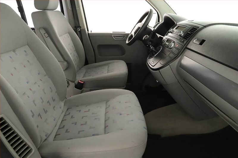 Volkswagen Multivan (2005) 2.5 TDI, 1Maj, DPH - fotka 7 z 13