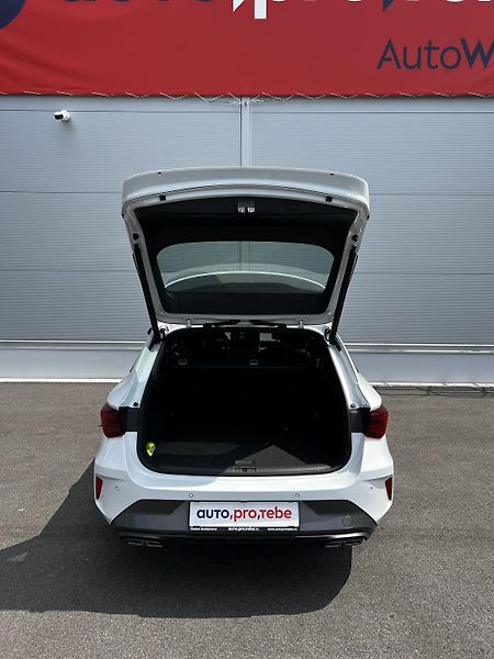 Cupra Leon 1.5 eTSI 110kW DSG 1.Maj DPH - fotka 26 z 26
