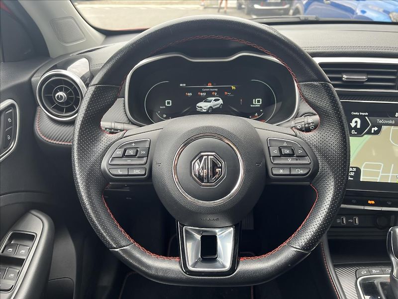 MG ZS 1,0 T  Exclusive AT - fotka 13 z 26