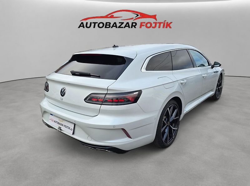 Volkswagen Arteon (2022) 2.0 TSi 235KW R-Line 4 motion - fotka 7 z 23