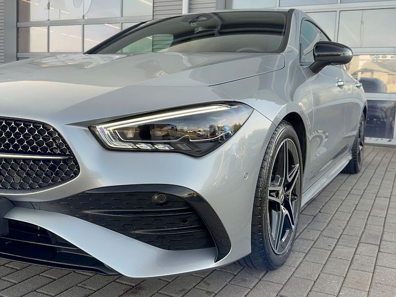 Mercedes-Benz CLA 200 Shooting Brake AMG Sty - fotka 9 z 35