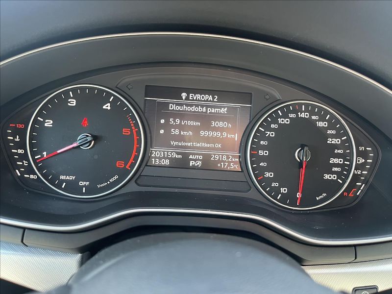 Audi A5 2.0 SPORTBACK 40 TDi 4x4 S-TRO - fotka 29 z 56