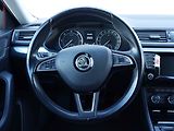 Škoda Superb (2016) 2.0 TDi, ČR, Ambition, TZ - náhled 13