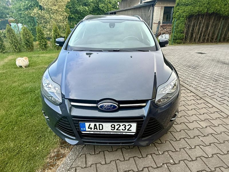 Ford Focus (2014) kombi 1.6TDCI - fotka 2 z 14