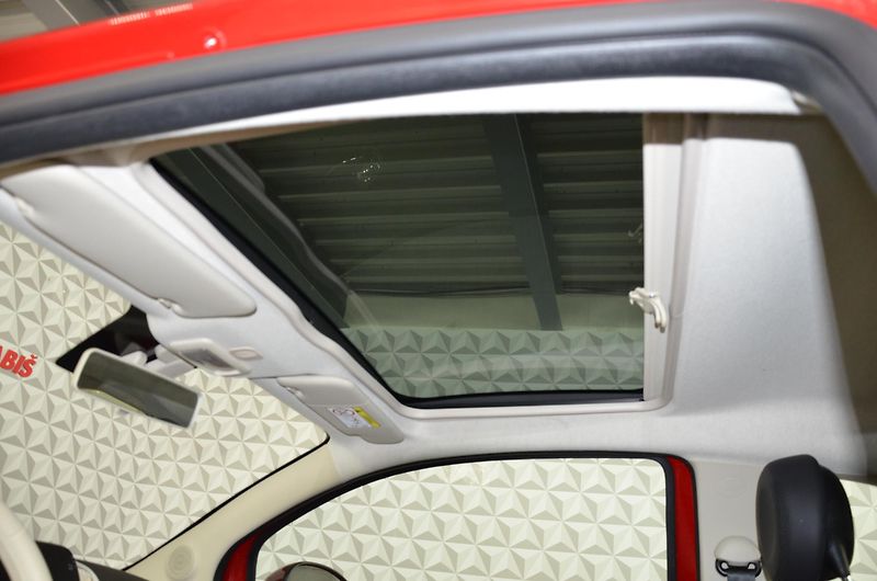 Fiat 500 (2023) - fotka 16 z 18