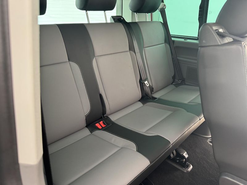 Volkswagen Caravelle 2.0Tdi*110kw*4x4*8-Mist*CZ*DPH - fotka 17 z 37