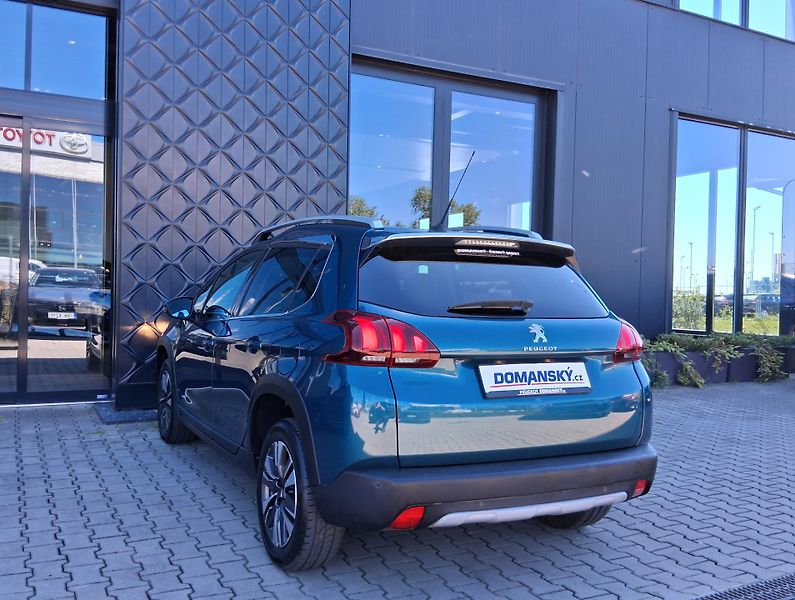 Peugeot 2008 ALLURE 1.2 PureTech 81 kW   - fotka 8 z 26