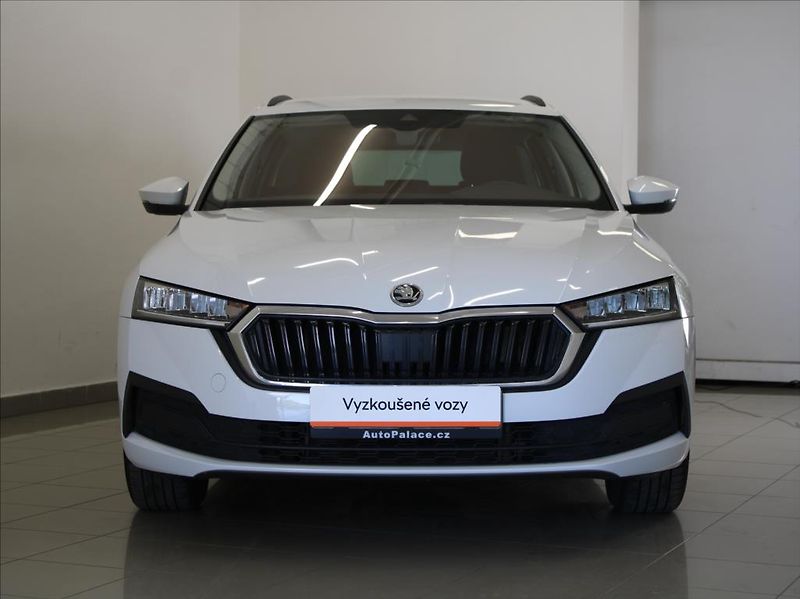 Škoda Octavia 2,0 TDi MT Ambition 67tkm. ČR - fotka 2 z 21