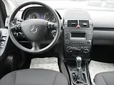 Mercedes-Benz Třídy A 2,0 160 CDI, klima, servis, - náhled 16