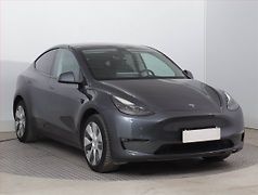 Tesla Model Y (2022) Long Range AWD 79kWh, SoH 89% - fotografie inzerátu