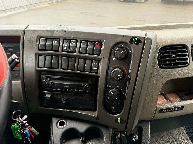 Renault Midlum 280.12 EURO 4 - fotka 15 z 20