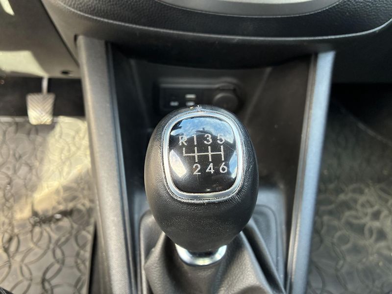 Hyundai ix20 1.6 i 92kW KLIMA TAŽNÉ ČR  - fotka 18 z 23