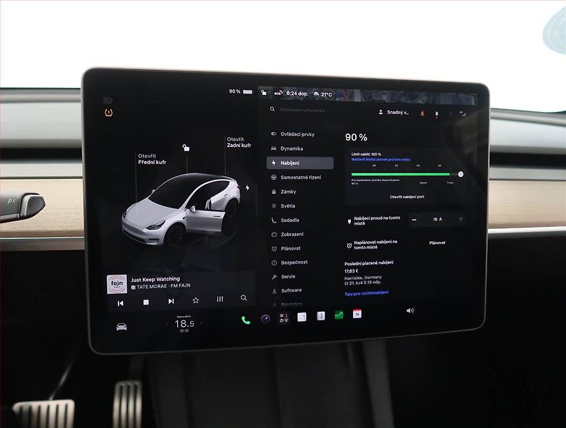 Tesla Model Y (2023) Performance 79kWh, SoH 93% - fotka 21 z 33
