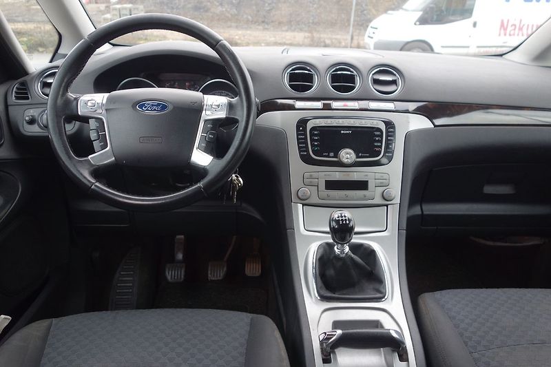 Ford Galaxy 2.0 TDCi 103 kW 7míst bez DPF! - fotka 13 z 32