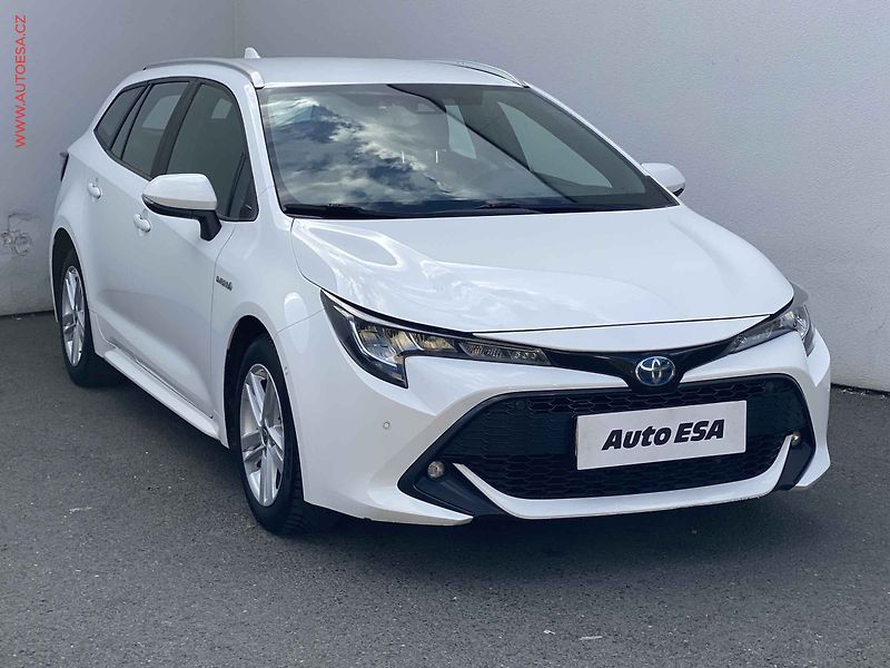 Toyota Corolla (2021) 1.8i, 1.maj,ČR, servis.kniha - fotografie inzerátu