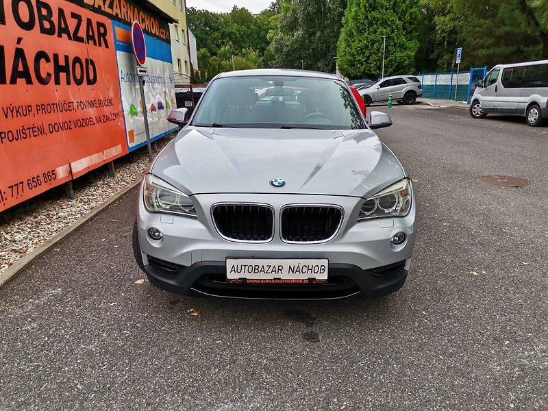 BMW X1 (2013) 118D 105kw xDrive AUT XEN - fotka 7 z 26
