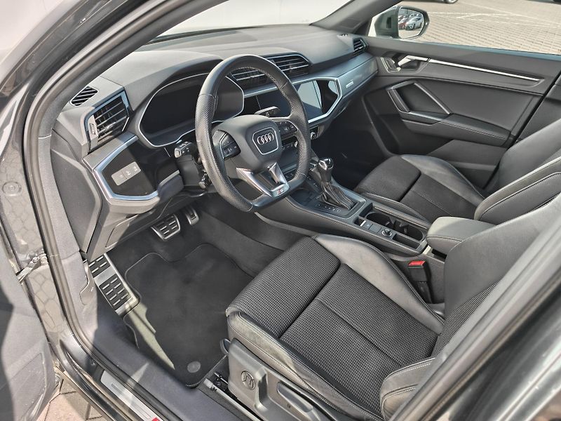 Audi Q3 35 S line STT 1,5TFSI CoD - fotka 5 z 24