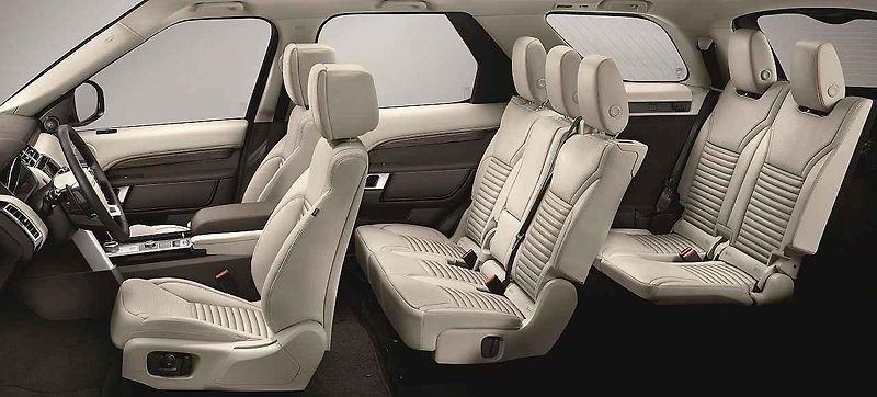 Land Rover Discovery.