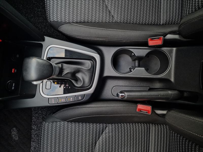 Kia Ceed 1.5 T-GDI 118kW TOP SW,1.Maj. - fotka 35 z 50