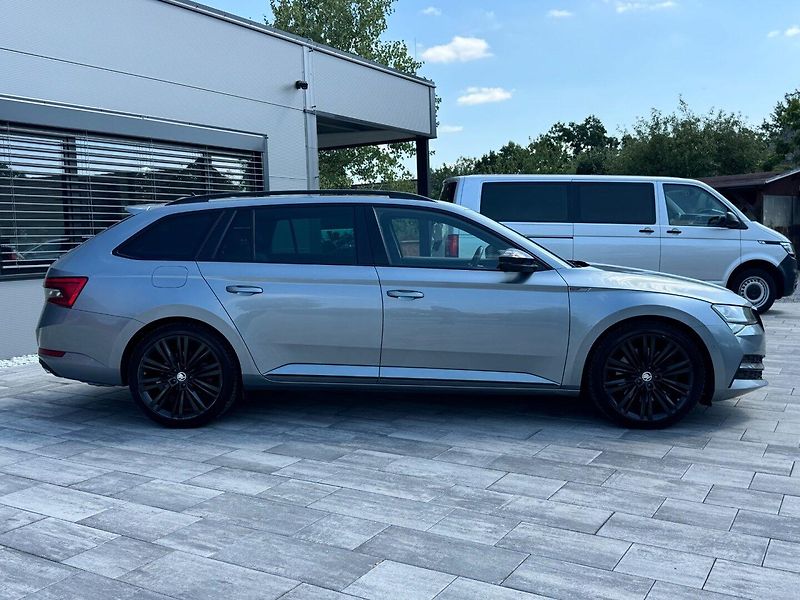 Škoda Superb (2021) Sportline 2.0 TSI DSG 4x4 - fotka 4 z 40