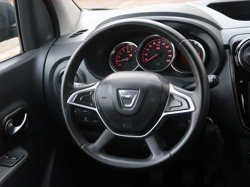 Dacia Dokker (2019) Arctica 1.6 SCe, 5Míst, ČR - fotka 17 z 21