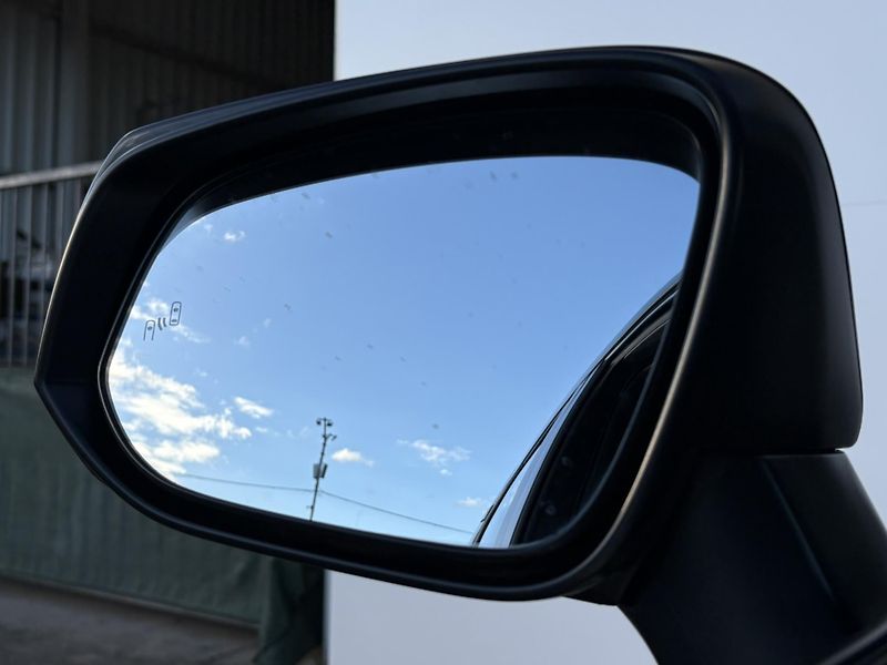 Toyota RAV4 2.5 HSD e-CVT AWD GR-Sport - fotka 15 z 25
