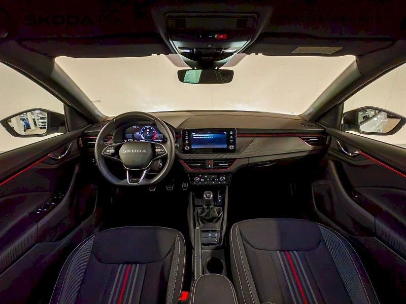 Škoda Scala (2025) 1.0 TSI 85 kW Monte Carlo - fotka 5 z 29