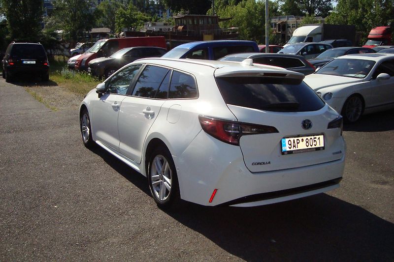 Toyota Corolla (2023) 1.8i Hybrid,ČR,1,Maj. - fotka 5 z 78