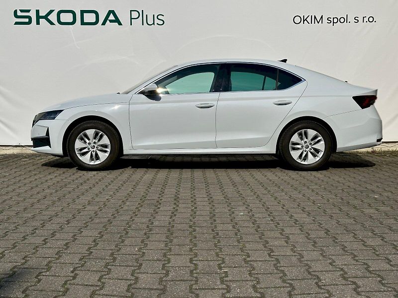 Škoda Octavia (2024) 1.5 TSI 110kW MHEV Top Selecti - fotka 3 z 25