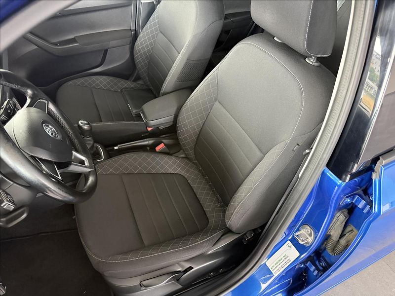 Škoda Fabia 1,2   81KW, STYLE, SERVISKA - fotka 9 z 20
