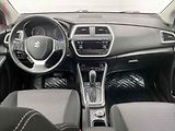 Suzuki SX4 (2015) 1.6i 4x4, AT, xenon, park - náhled 8
